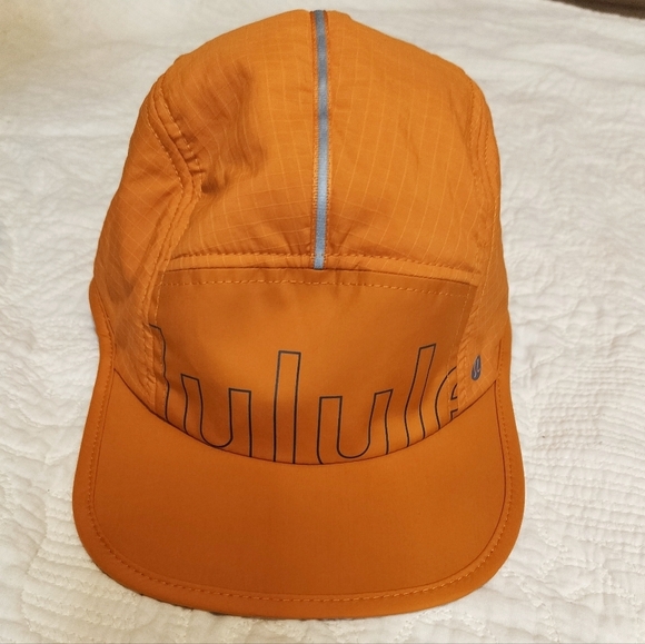 lululemon athletica Accessories - NWT Lulululemon L/XL Insulated Drawcord Hiking Cap